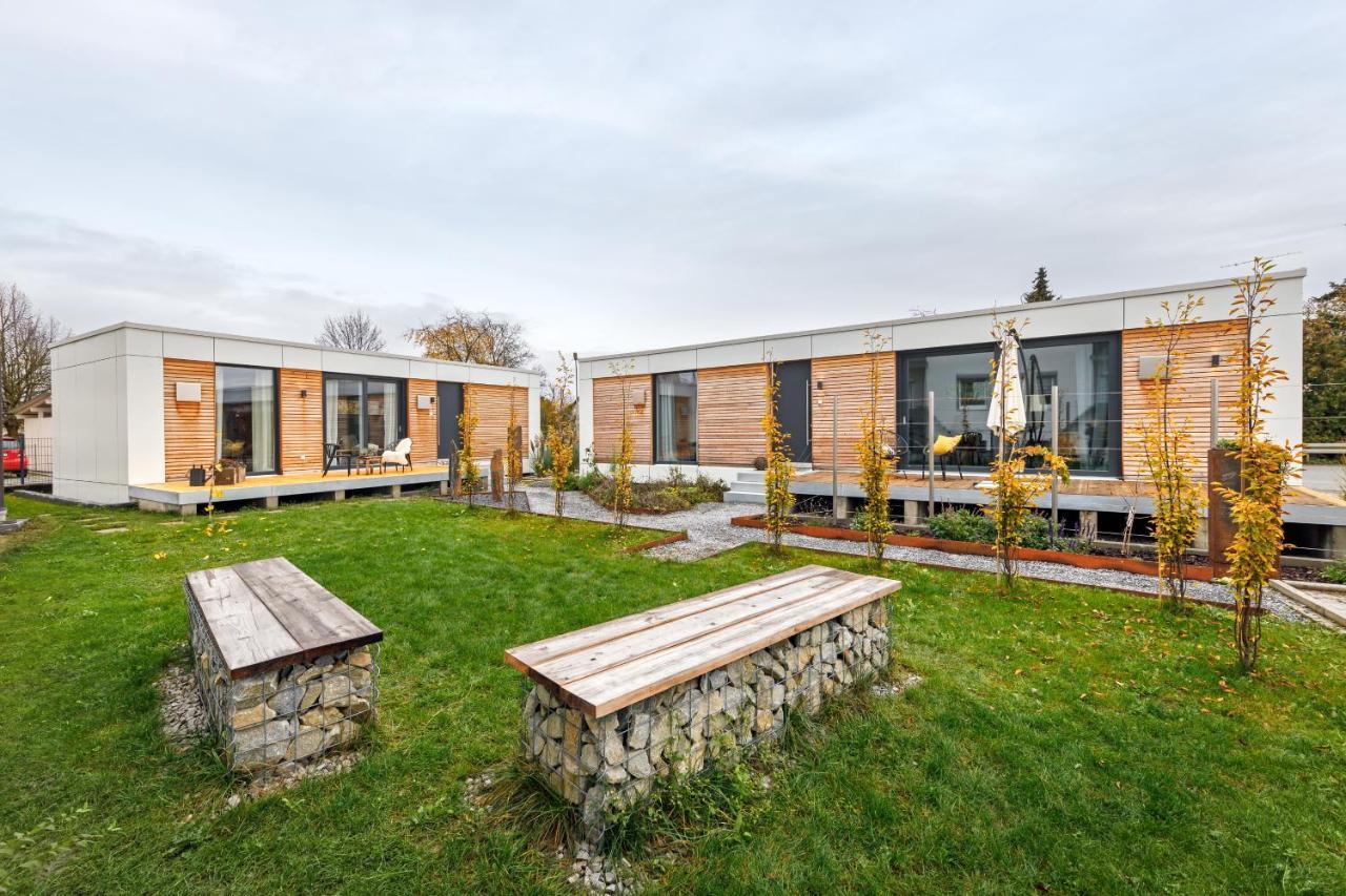 Tiny Cubus Villa Osterhofen Exterior photo